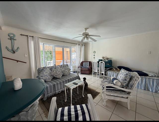 4 BEDROOM DUPLEX FOR SALE IN SCOTTBURGH CENTRAL